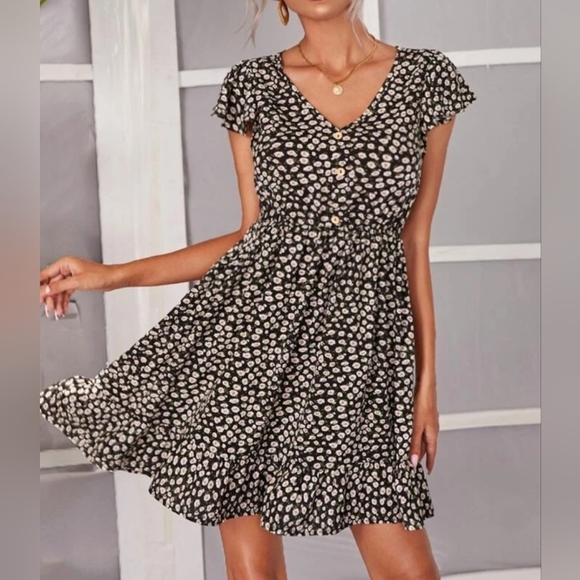 SHEIN Dresses & Skirts - Shein V-Neck Ditsy Floral Dress Size 6 - New Without Tags